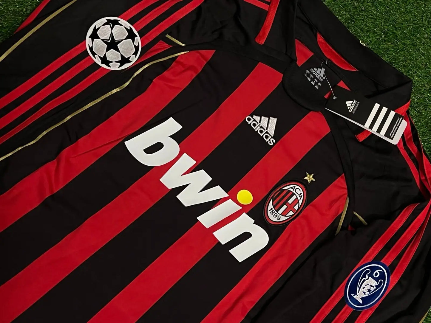 UEFA AC MILAN 0607 RETRO LONG SLEEVES KAKA’ #22 AND MALDINI #10 HOME JERSEY